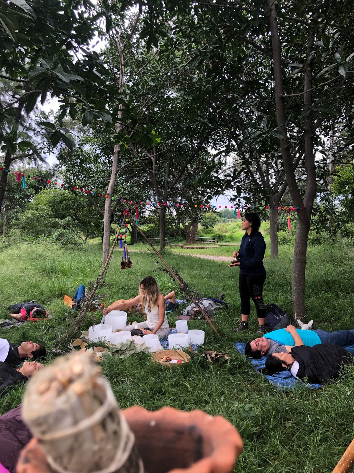 Sesión de cuencos aire libre Guadalajara